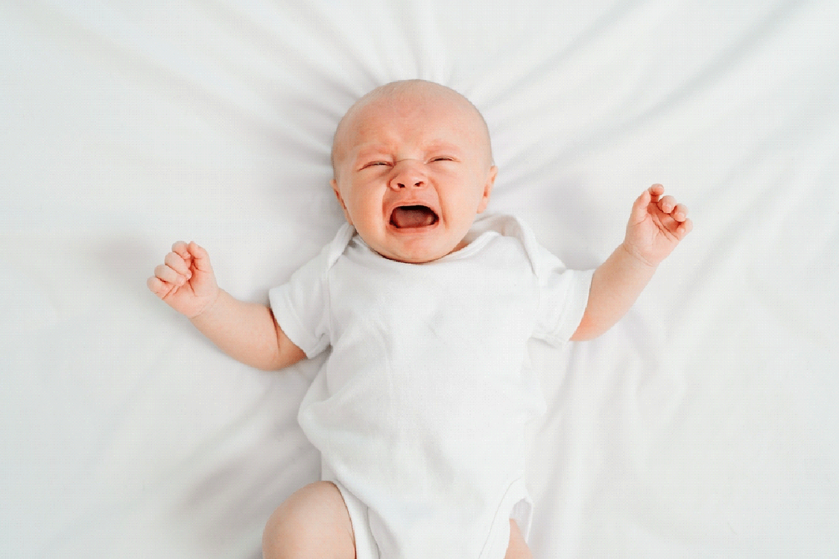 10 Easy Tips to Make a Baby Stop Crying Hysterically