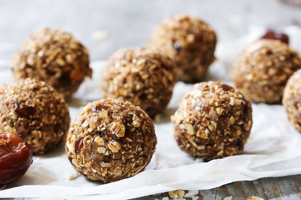 Dates oatmeal balls / No cook energy bites, selective focus