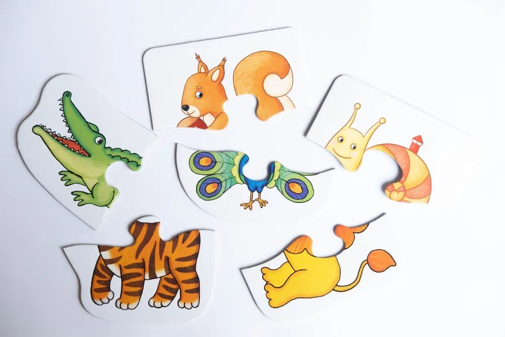 Educational Toys for Toddlers: Counting Toys and Simple Puzzles