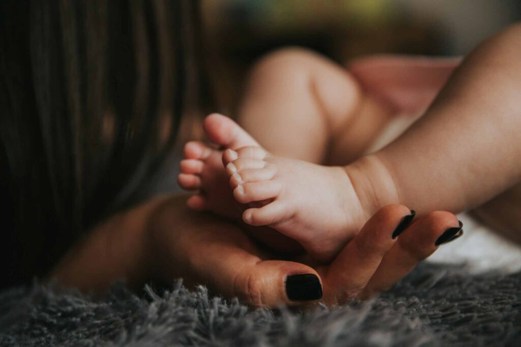 Infant Care Guide for New Parents: Navigating Your Baby’s First Year with Confidence in Irvine 2 infants caring