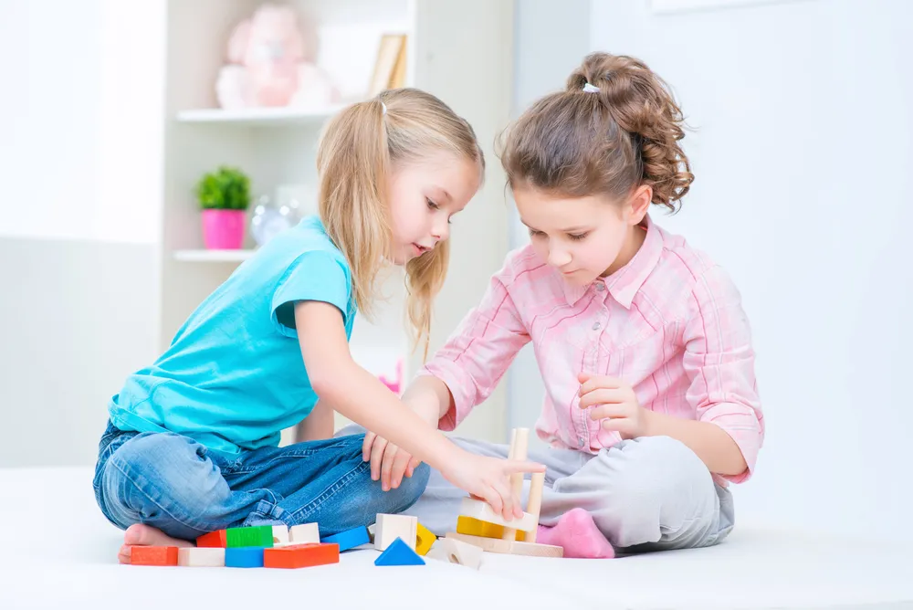 Social Skills for Toddlers: 12 Simple Ways to Help Your Child Connect, Share, and Communicate 4 skill developement
